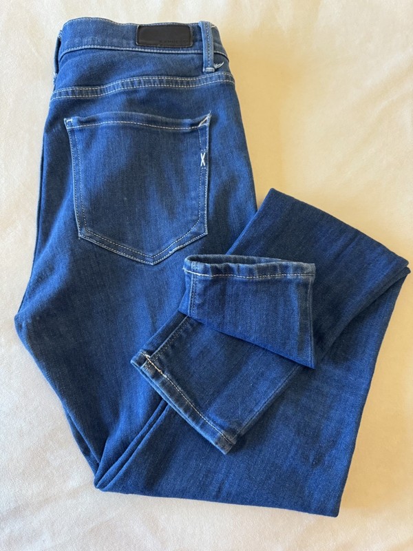 Express Performance High Rise Legging Jeans Dark Wash Blue Skinny 8R gallery
