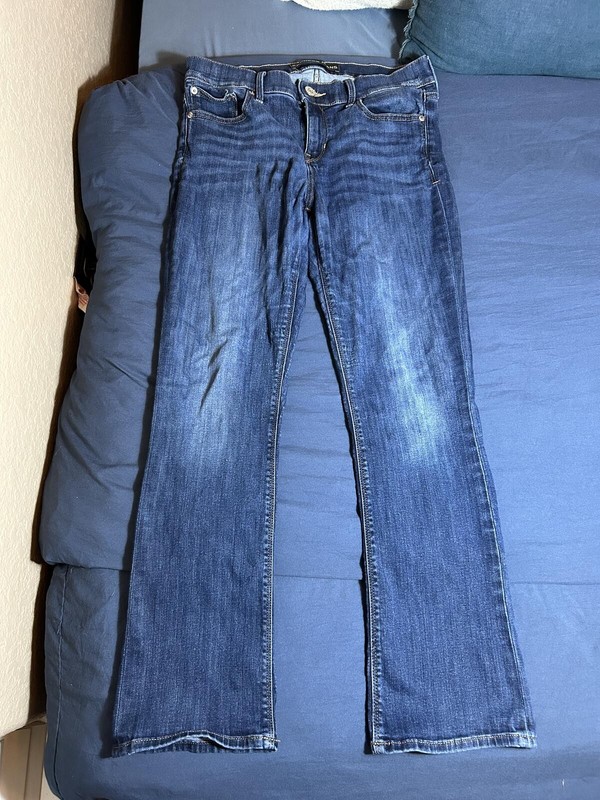 Express Barely Boot Mid Rise Jeans Size 10S Dark Wash