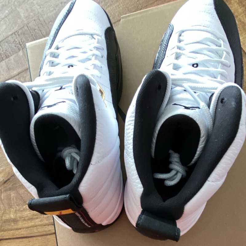Jordan Air Jordan 12 Retro Taxi White/Black/Gold CT8013-117 2025 gallery