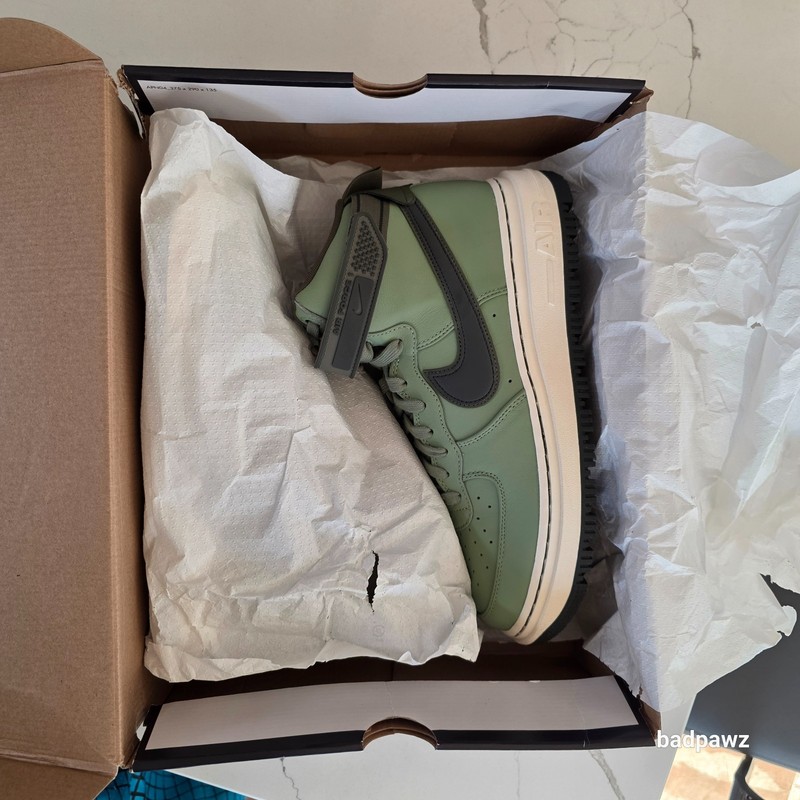 NEW – Men’s 11 🔥 Nike Air Force 1 High Boots ‘Oil Green’ DA0418-300