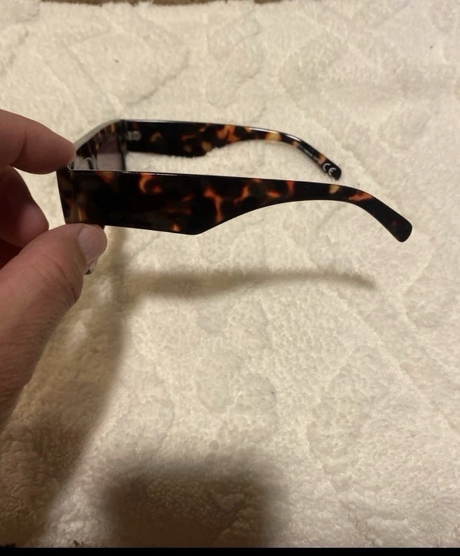 Women's Oversized Square Tortoise Shell Sunglasses Brown Gradient Tinted Lenses gallery