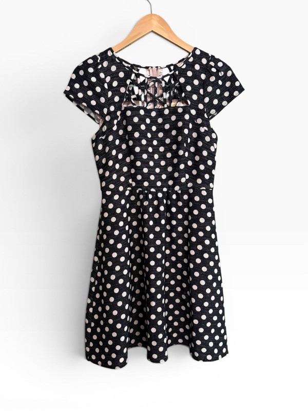 Anthropologie Maeve Nicola Polka Dot Cut Out Cap Sleeve Fit and Flare Dress Sz 2
