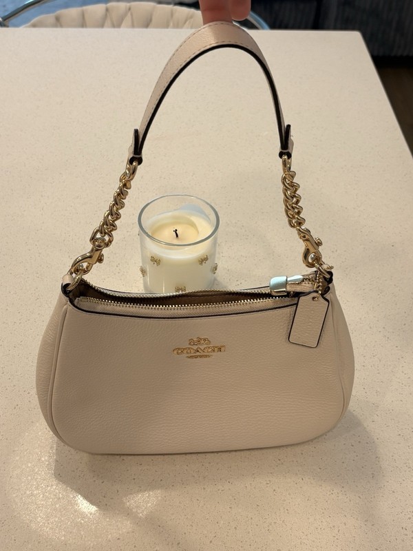 Coach Small Ivory Pebbled Shoulder Bag Gold Chain Strap Zip Top Detachable gallery