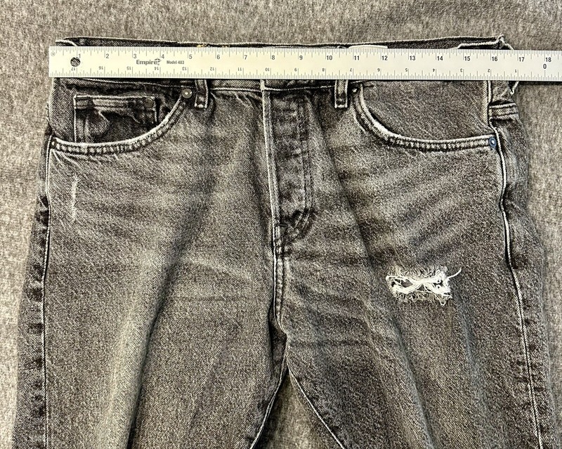 H&M Men's Gray Jeans 34/30 (tag 32/32) Distressed Slim Regular Waist Tapered Leg gallery