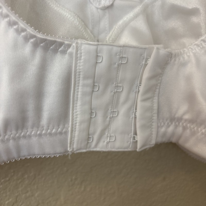 Beauty by Bali Womens Size 38DD Classic Support Wirefree Bra DFB820 White NEW gallery