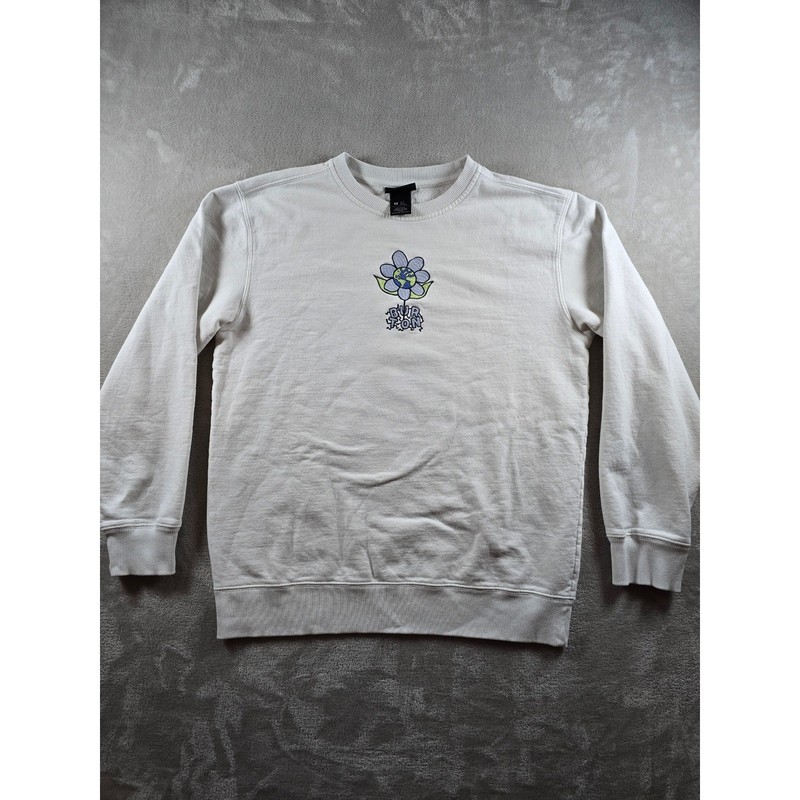 Burton Sweatshirt Mens Medium White Flower Earth Embroidered Crewneck Pullover