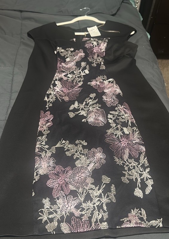 Connected Apparel Size 12 Black Satin Floral Sheath Boat Neck Zip Lined Dress