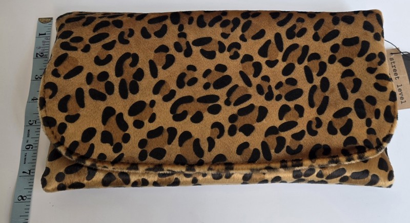 Street Level Leopard Print Convertible Clutch Crossbody, Detachable Strap gallery