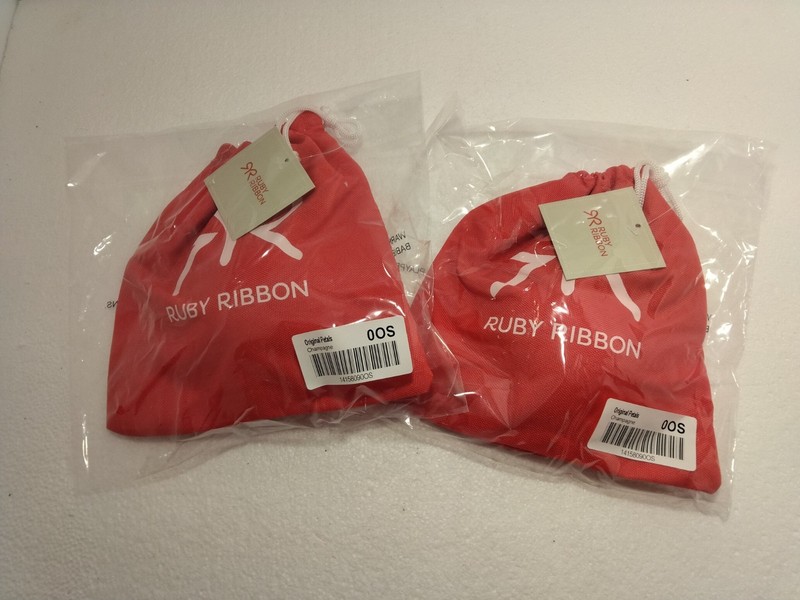 Ruby Ribbon Original Petals Champagne Color Bra Inserts OS Brand New x 2 Pairs