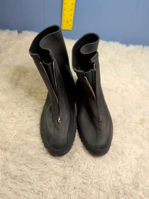 Tingley Workbrutes Black Waterproof Non-Slip Boot Overshoe Cover Size 10 gallery
