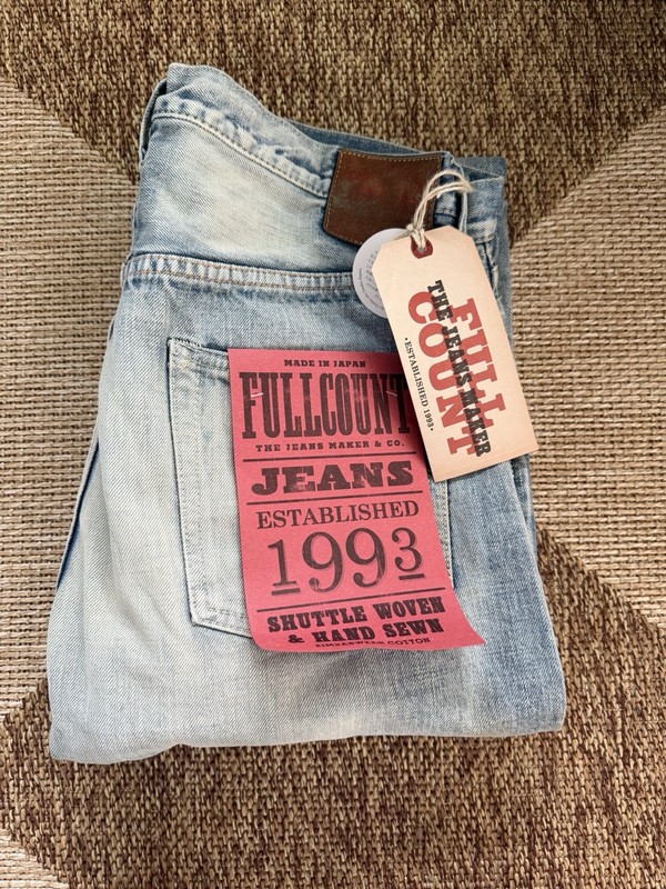 FULLCOUNT Men’s “SANTA MONICA’ Blue Denim Jeans Slim Straight Mid Rise 33 NWT