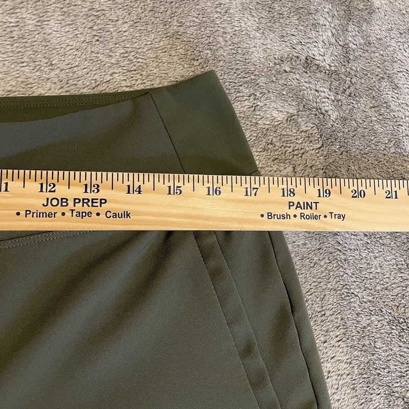 Athleta 12 (LARGE) Endless High-Rise Pant, Aspen Olive Green Versatile Pants gallery