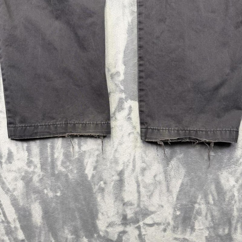 Dockers D4 Relaxed Fit Charcoal Chino Pants 40x36 Vintage Style gallery