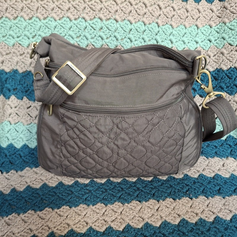 Travelon Anti-Theft Signature Quilted Expansion Crossbody Travel Purse 43325-531