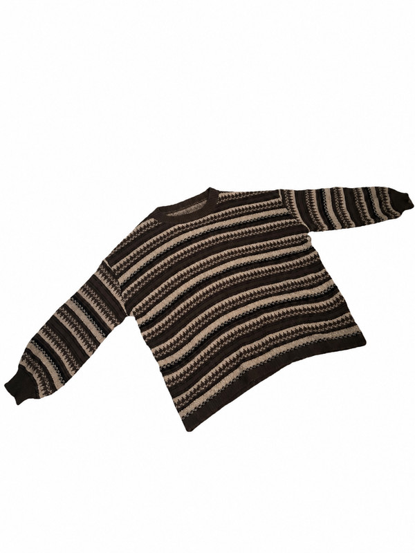 Brown pattern, baggy sweater