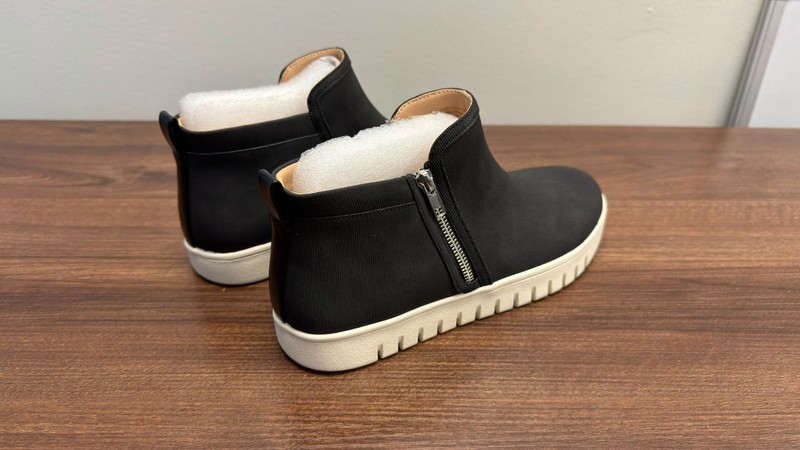 Journee Collection Alita Women Ankle Sneaker Boots Platform Size 10 New gallery
