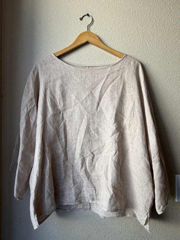 Beige Italian Linen Blouse Long Slve Women Reg. One Size (US 6-12) Lagenlook gallery
