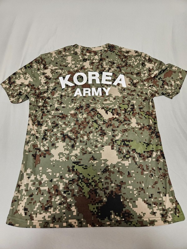 NEW - ROKA Republic of Korea PT Shirt - Digital Granite Camo - Medium gallery