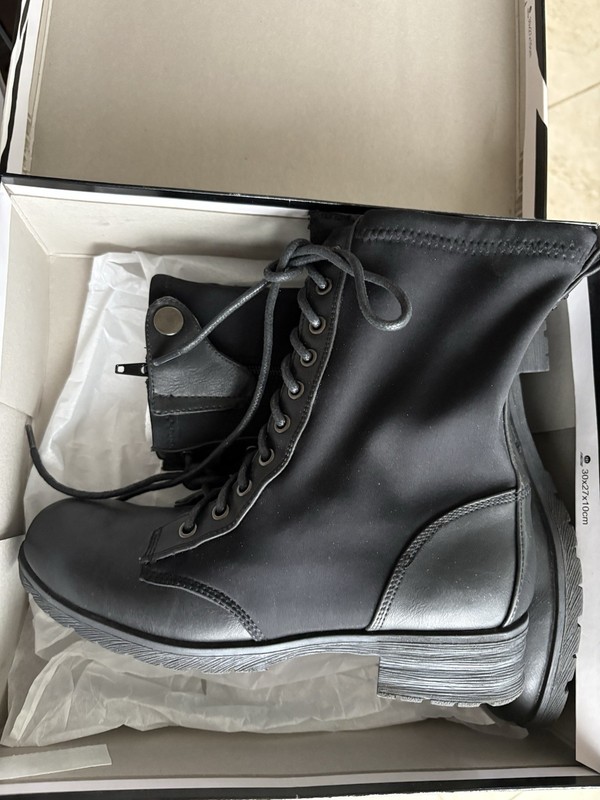 Pink and Pepper Black Multi Fabric JRTyrant 2 Boots Size 7 New In Box
