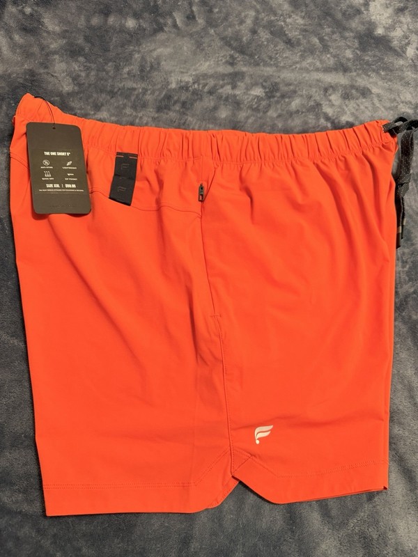 Fabletics The One Short Men’s Size 2XL Orange Fire 5” Inseam