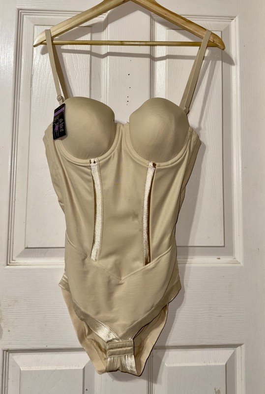 Maidenform 36B Tummy Control Shapewear Bodysuit Convertible Underwire Bra Nude