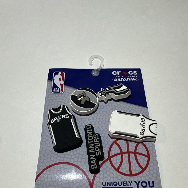 New Original Jibbitz Crocs Charm: Uniquely You NBA San Antonio Spurs 5 pcs.