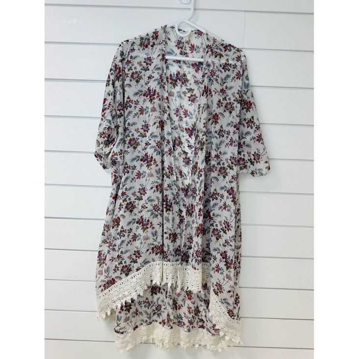La Hearts White Floral Crochet Hem Swim Coverup /One Size