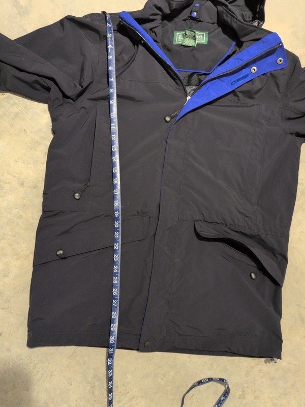 LL Bean Men's Black Jacket Windbreaker med Nylon Hood which Fits Into A Collar gallery