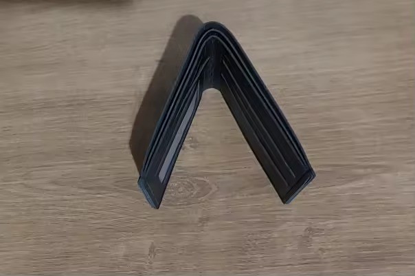 Men's Black Slim Fold Wallet RFID Blocking Card Holder w/ ID Window gallery