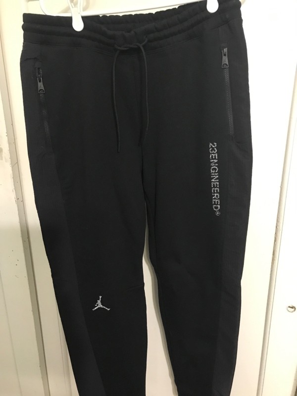 Air Jordan 23 Engineered Sweatpants Black White DJ 0180 010 Men’s Lge( Slim Fit) gallery