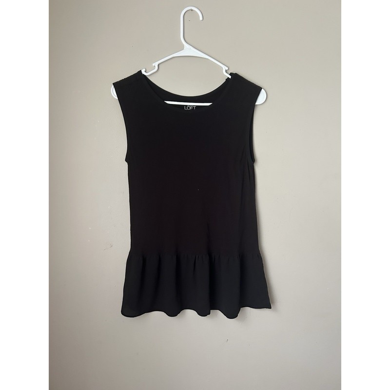 Loft Women’s Sleeveless Tank Top with Ruffle Button Size Small Basics Everyday