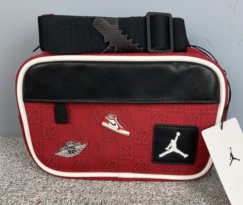 Nike Jordan Monogram Camera Bag Original 1.5L Varsity Red Black Allover Woven