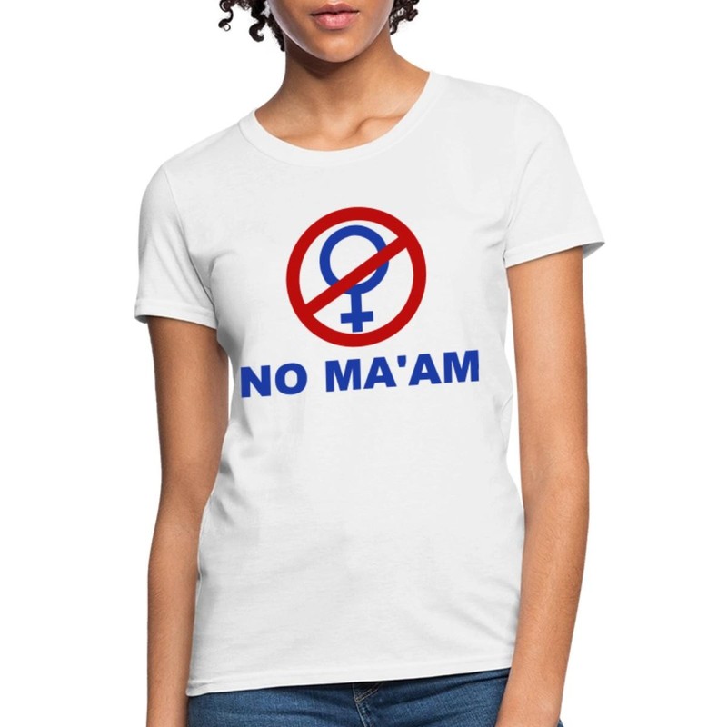 No Maam Funny Halloween Costume Women’s T-Shirt