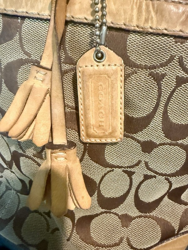 Coach Signature C Satchel/Top Handle Bag | Tan/Brown Zip Tassel Charm Pockets gallery