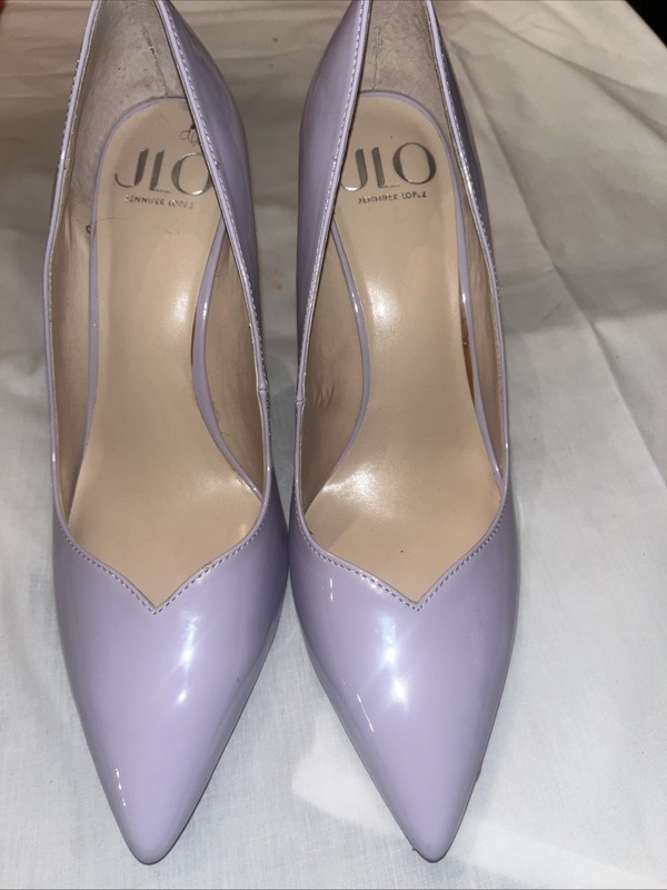 Jennifer Lopez Lisa Patton Point Pumps
