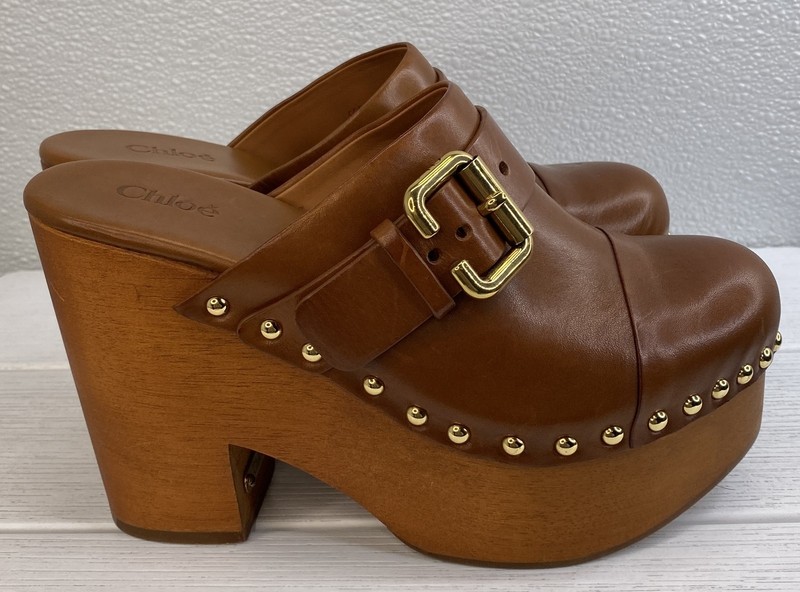 Chloe Jeannette 40MM Clogs Womens Size US5 EU35 Leather Ginger Brown Studded gallery