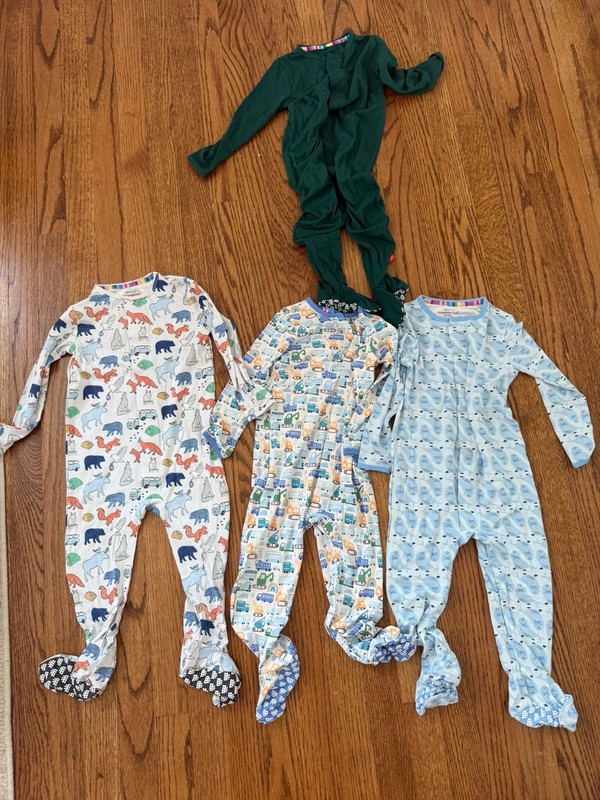 Magnetic Me Bamboo Footed Sleeper 18-24Months (4 for price of 2)- NWOT