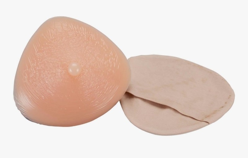 Fox Valley Traders Silicone Triangle Breast Form, 1 Form. Size 5. NIB