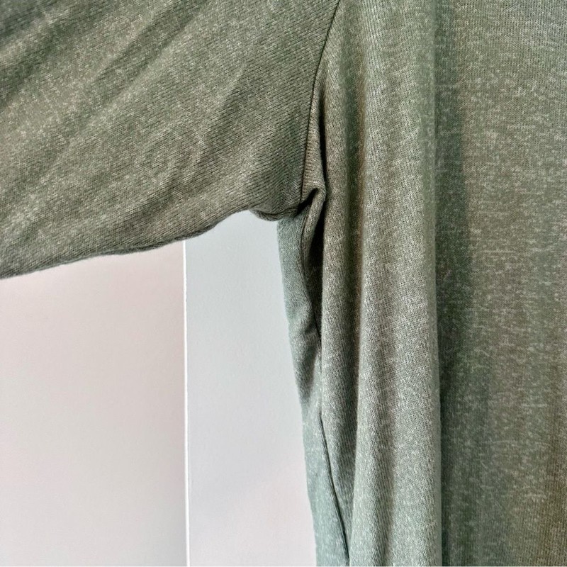 XXL Seafoam Green Matty M v-neck Sweater gallery