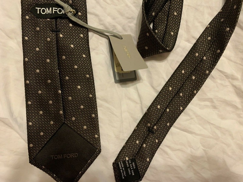 Tom Ford Pattern 100% Silk Neck Tie Made in Italy gallery