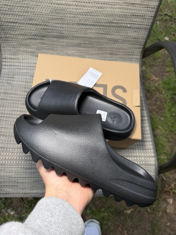 adidas Yeezy Slide Black (2022/2023 Restock) FZ5897 Men’s Size 6-11 New