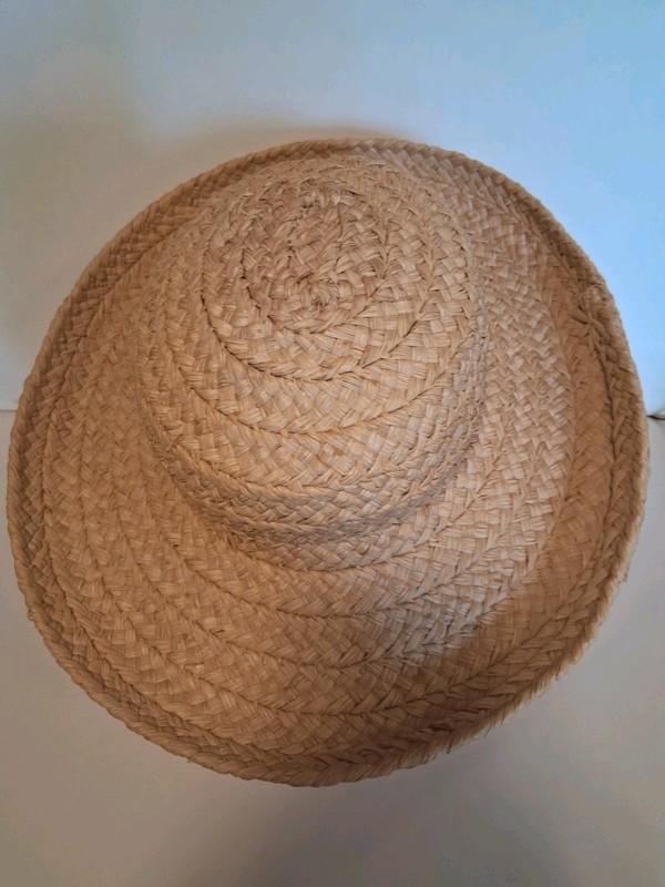 Helen Kaminski 100% Natural Raffia Sun Hat Large 4" Wide Brim EXCELLENT gallery