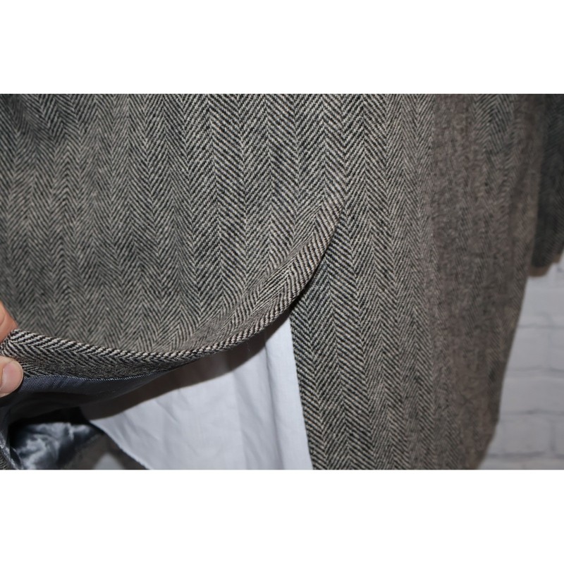 Vintage English Manor Sport Coat Men 50 Reg Gray Herringbone Tweed Wool Blazer gallery