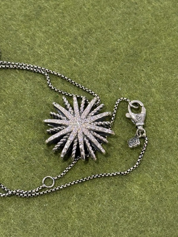 David Yurman 925 Sterling Silver Starburst Pendant Necklace 21" adjus gallery