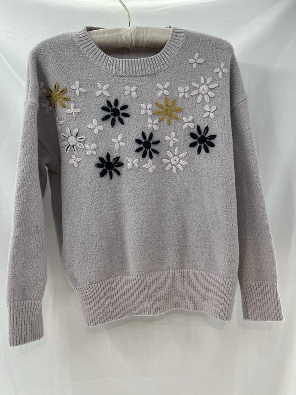 En Crème Sweater Women’s L Taupe Embroidered Flowers Yellow Ivory Blue Girlcore
