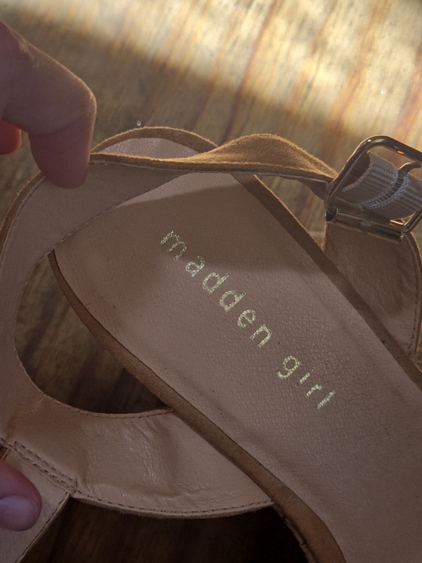 Madden girl Women's Peach Wedge Heel Size 8.5M gallery