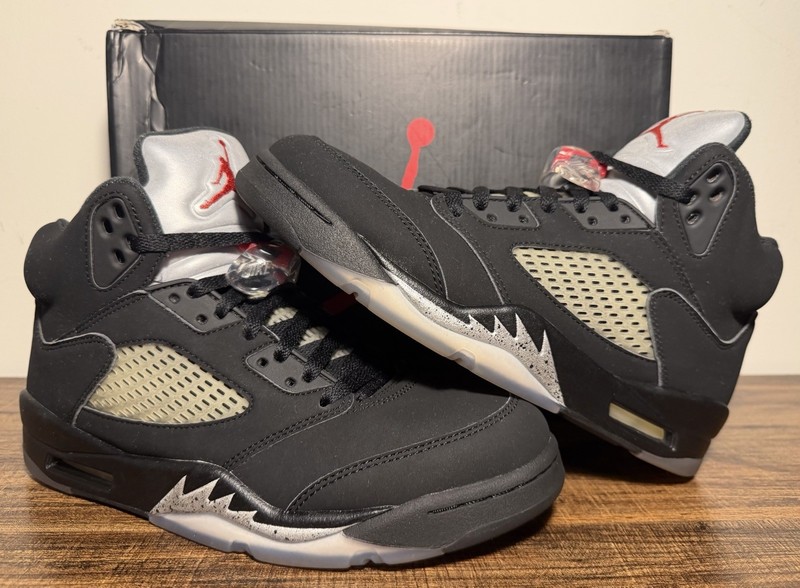 Size 8 – Air Jordan 5 OG Mid Metallic Silver (845035-003)