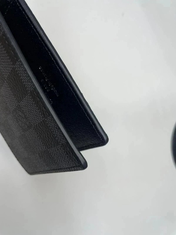 Authentic Louis Vuitton Multiple Bifold Wallet Damier Graphite Canvas us gallery