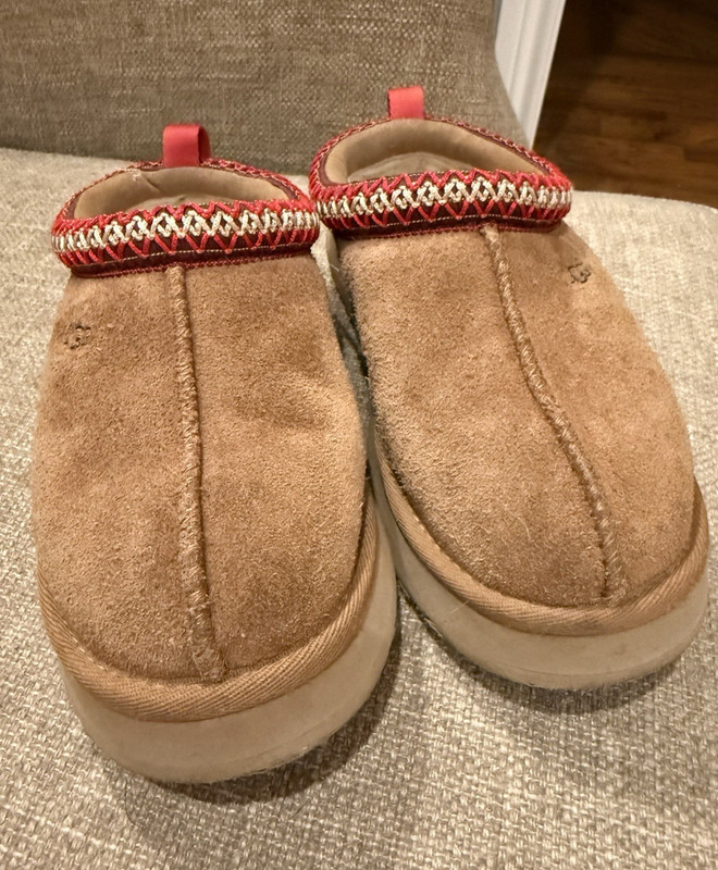 UGG Tasman KIDS US SIZE 2 Chestnut Platform Suede Slip-Ons Red Trim Lined