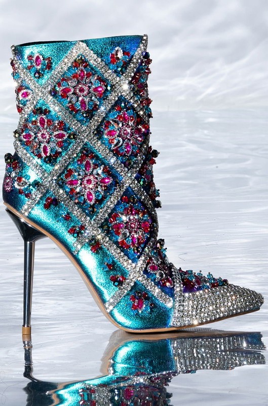 AZALEA WANG Blue Pink Silver Rhinestone Beaded Pointed Toe Ankle Boots 6M